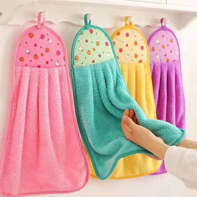 حوله آویز طرح گلابی